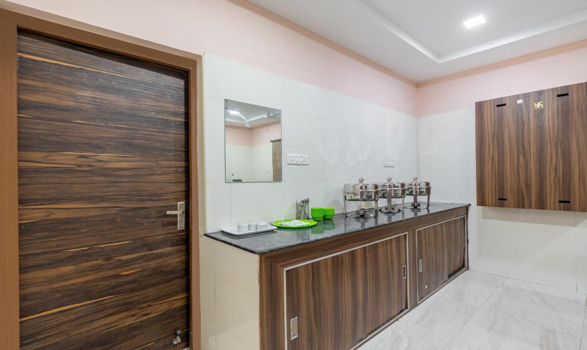 Treebo Eco Stay T Nagar Chennai Eksteriør bilde